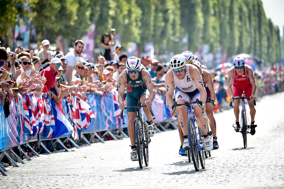 Kristian Blummenfelt, Olympiasieger von Tokio 2021, drückt aufs Tempo