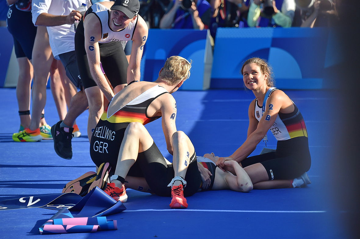 Geschafft: Das deutsche Team ist Olympiasieger