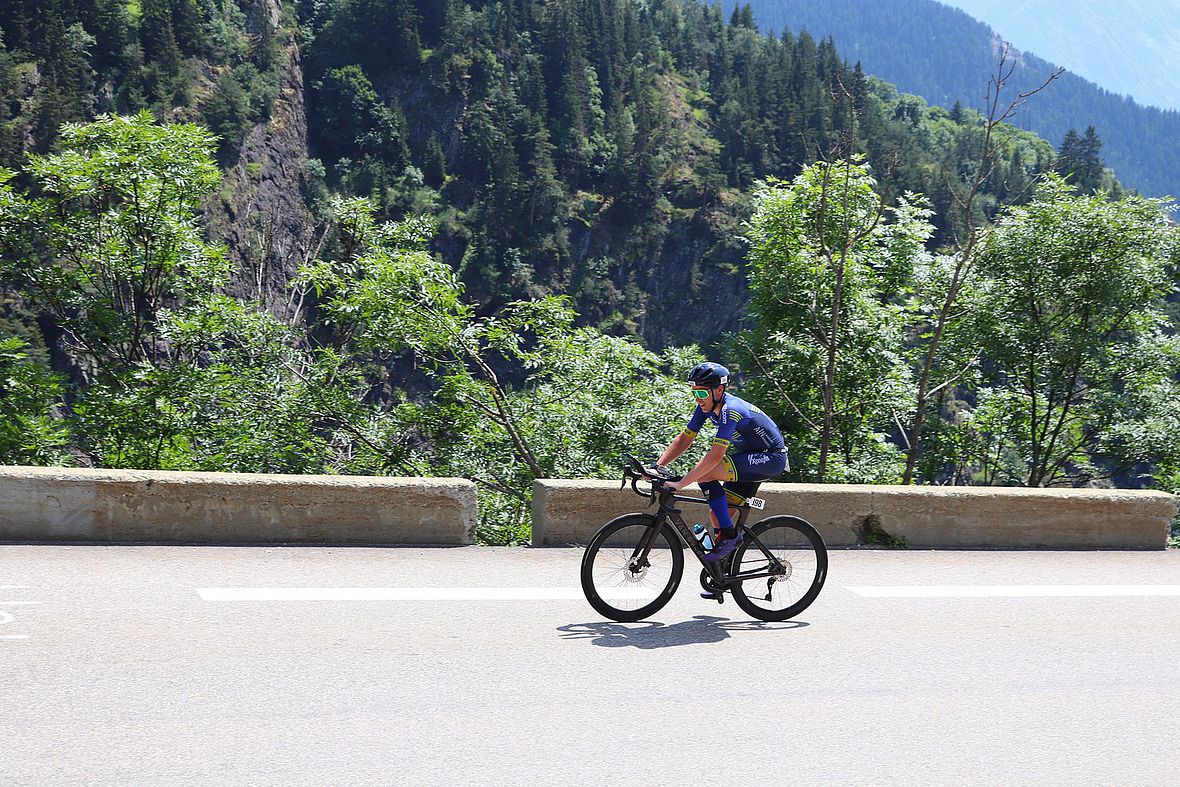 Als Bike-Setup ist für den Triathlon Alpe d´Huez ein Roadbike mit Triathlon-Aufsatz zu empfehlen