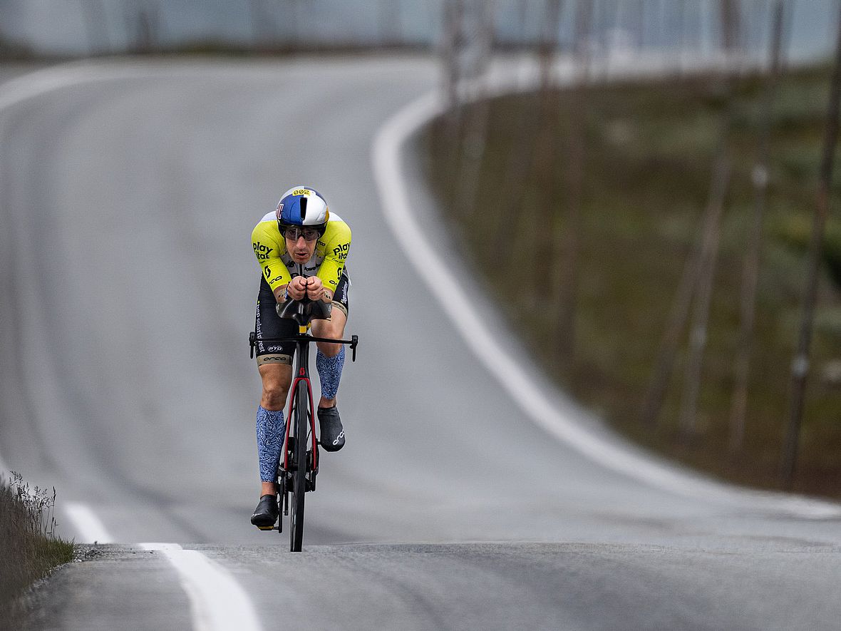 Sebastian Kienle lag auf dem Rad lange in Führung