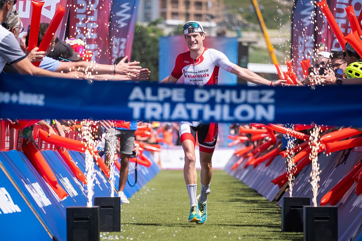 Der Alpe d´Huez Triathlon-Sieger 2024: Clément Grandy