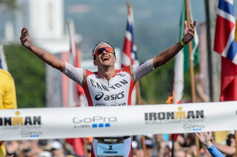 Was für ein Moment: Jan Frodeno ist der fünfte deutschen Ironman Hawaii-Sieger, nach Thomas Hellriegel, Normann Stadler, Faris Al-Sultan und Sebastian Kienle