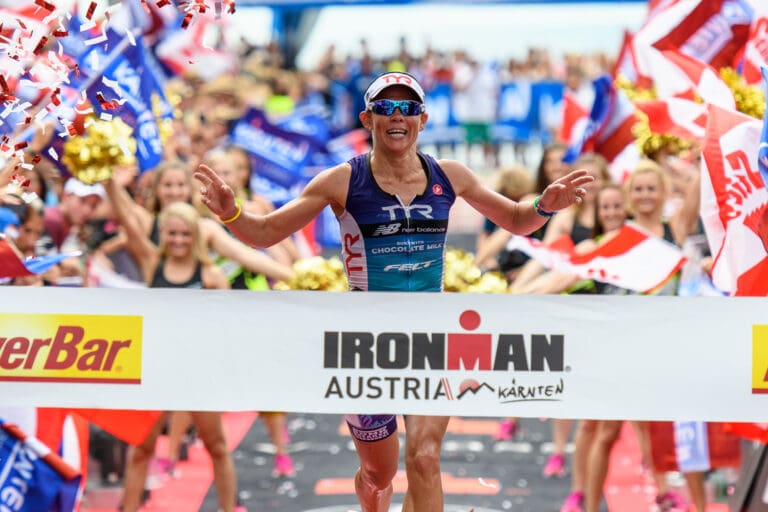 Mirinda Carfrae: Sieg und neuer Streckenrekord (8:41:17 Std.) beim Ironman Austria 2016