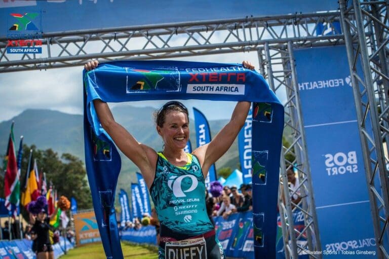 Flora Duffy - die Xterra Weltmeisterin startet auch in die Saison 2017 mit einem Sieg