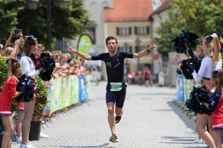 Felix Hentschel feiert Rang zwei