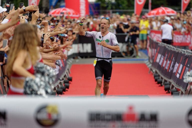 Triumphaler Zieleinlauf für Jan van Berkel auf der Züricher Landiwiese