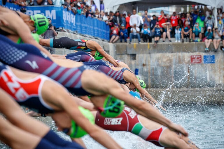 Start zur ersten Schwimmrunde