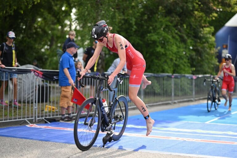 Schnellstart aufs Rad: Anna Heyder - SG Dresdner Spitzen Triathlon Team/LTV Erfurt