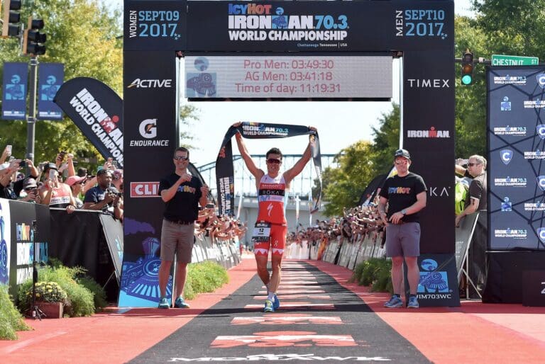 Javier Gómez gewinnt in Chattanooga