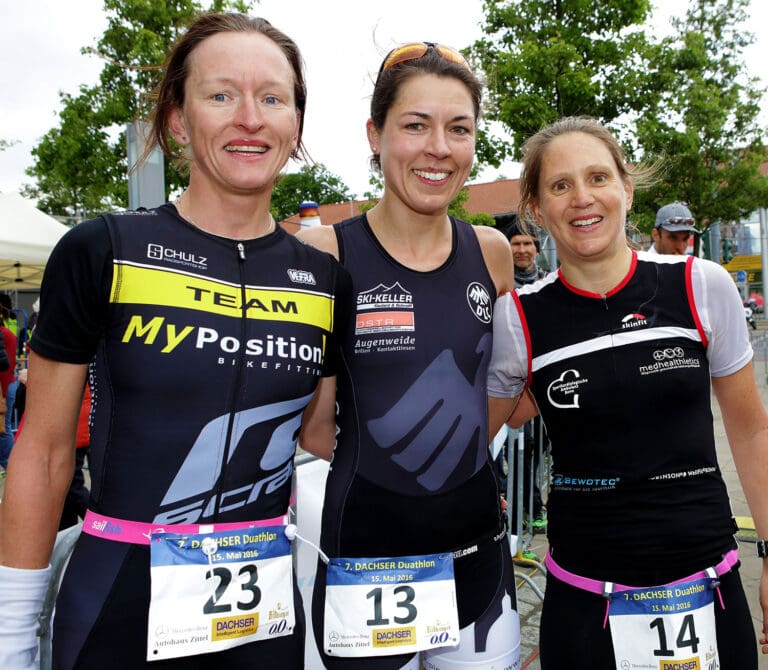 Das Frauen-Podium der Kurzduathlon-DM 2016: Ulrike Schwalbe, Kristina Ziemons, Rebecca Fondermann (v.l.)