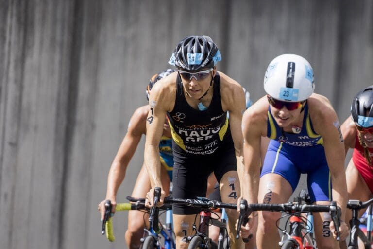 Anne Haug: Nach Schwimmrückstand musste die Bayreutherin beim Radfahren viel Kraft investieren