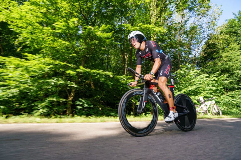 2018: Andi Böcherer unterwegs im Land der 1000 Hügel - Rang vier beim Ironman 70.3 Kraichgau