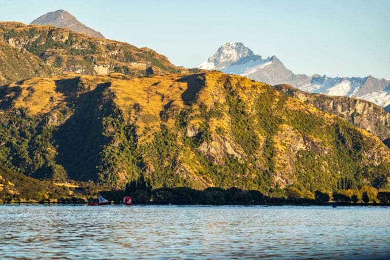 Naturschauspiel par excellence: Schwimmen im Lake Wanaka