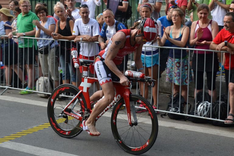 Erste Frau auf dem Bike: Caroline Steffen