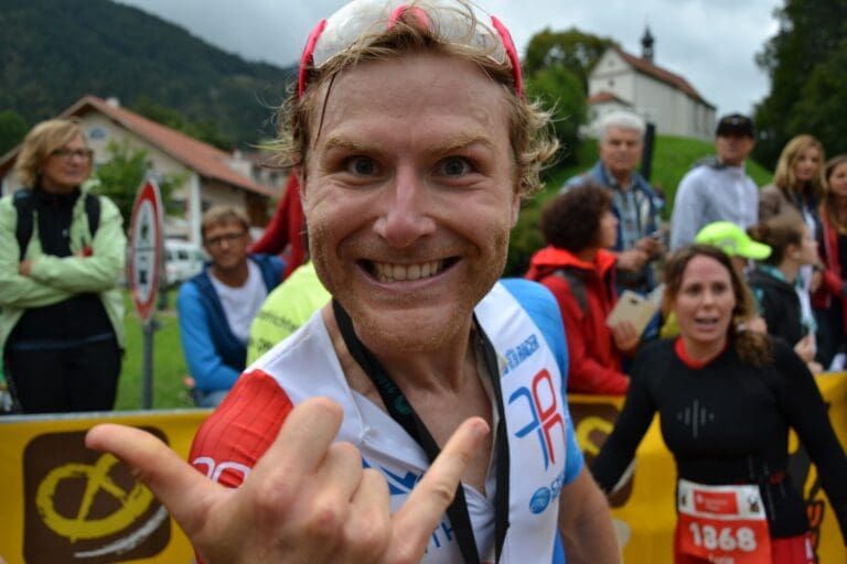 Lionel Sanders beim zweiten Wechsel in Burgberg