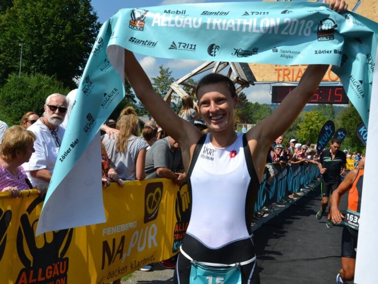 Anne Reischmann holt sich den Sieg beim Allgäu Classic