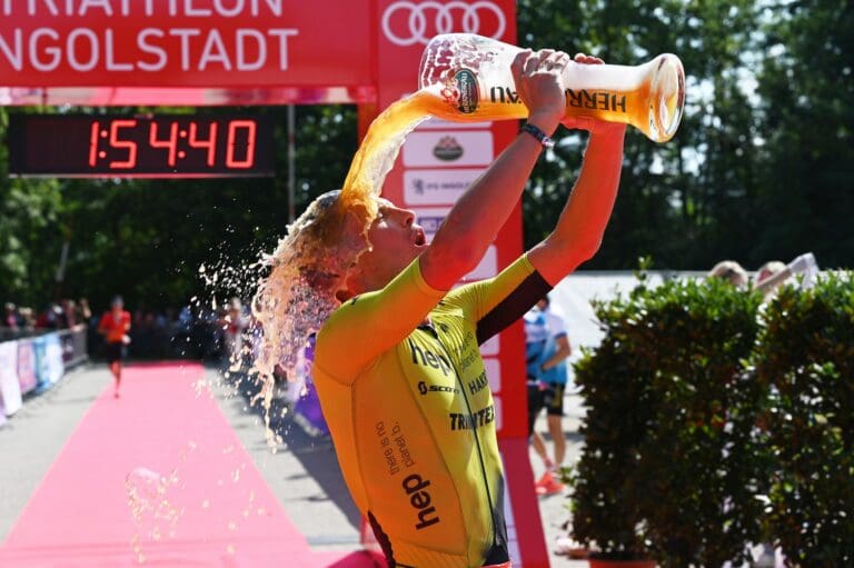 ... gefolgt von einer Weißbier-Dusche