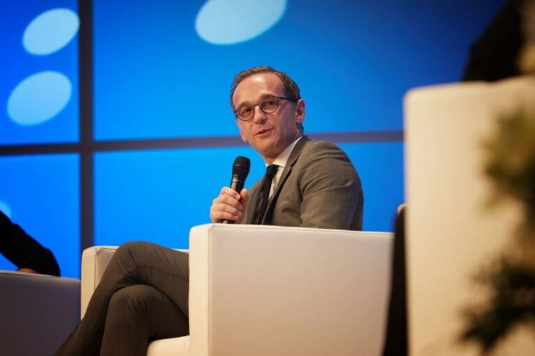 Heiko Maas wünscht sich auch Klarheit in der Regierungsbildung, damit endlich auch die Triathlon-Saisonplanung für 2018 konkret angegangen werden kann