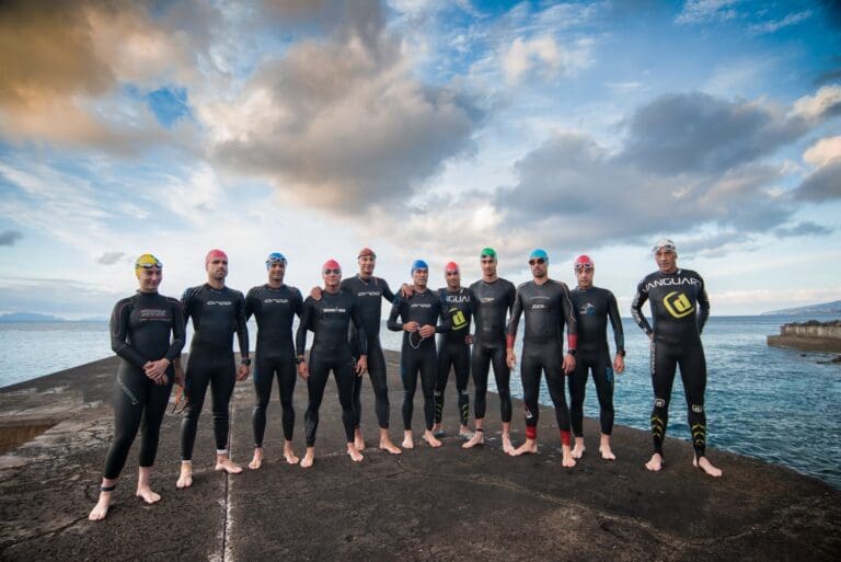 Jeder kennt jeden - beim Ocean Lava Triathlon ist dieser Gruppenspirit der Triathlongründerzeit  noch vorhanden.