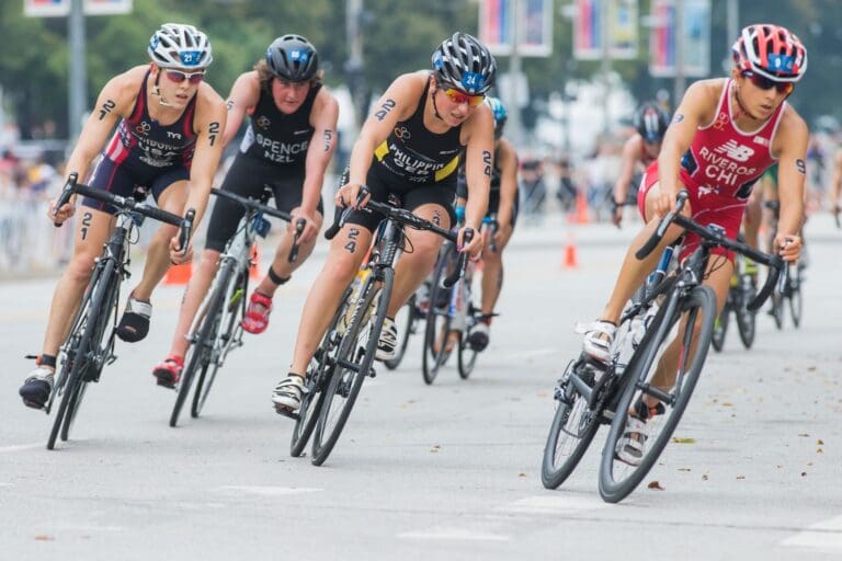 Hanna Philippin: Beim Rad noch in der Verfolgergruppe, am Ende als 15. beste Deutsche beim WM-Finale in Chicago