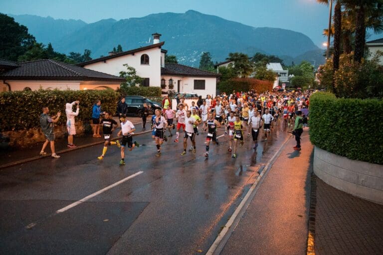 Start zum 4 km Auftaktlauf: Das Schwimmen musste wegen starker Gewitter abgesagt werden.