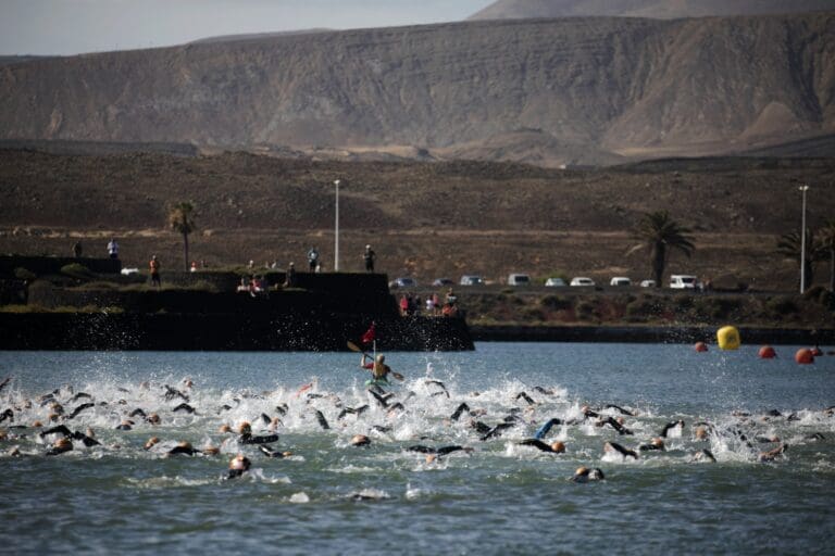 Guns of für den 34. Volcano Triathlon - die Lagune brodelt