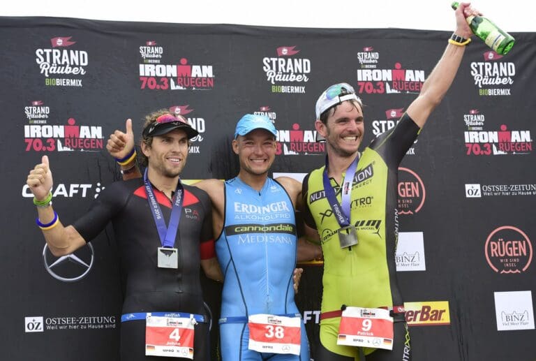 Das Männer-Podium beim Ironman 70.3 Rügen 2016: Johann Ackermann, Andreas Dreitz und Patrick Dirksmeier (v.l.)