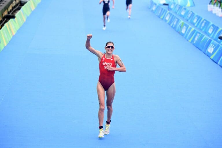 Geschafft: Nicola Spirig gewinnt Silber in Rio nach Gold in London