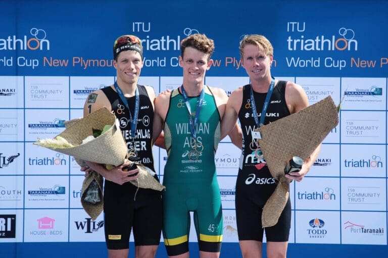 Das Männerpodium beim ITU Weltcup New Plymouth 2019