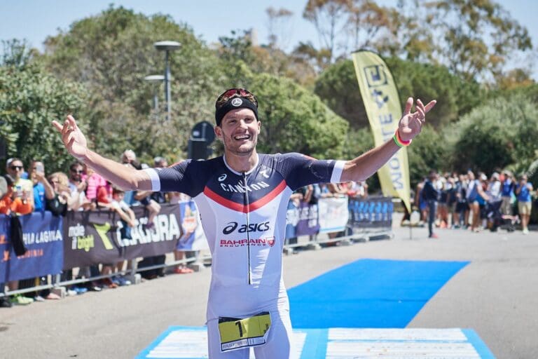 Jan Frodeno in Feierlaune auf Sardinien