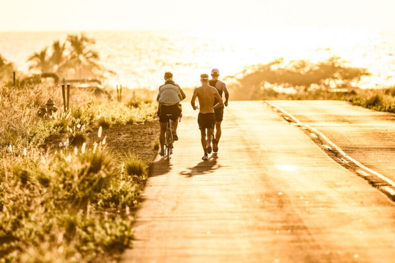 Kurz vor dem Sonnenuntergang bekommt dann das Engery Lab seine Postkarten-Idylle, die jeder Triathlet im Gedächtnis abgespeichert hat