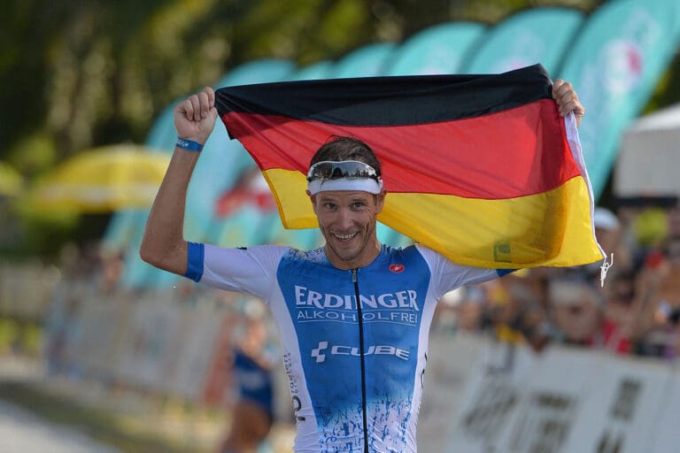 Michael Raelert machte das Triple in Phuket perfekt