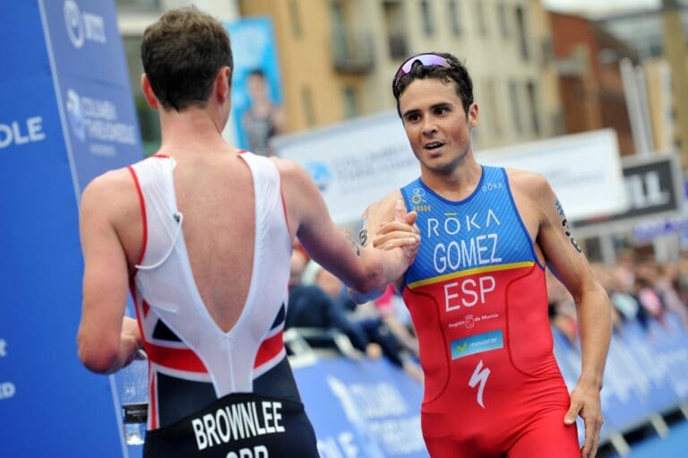 Gratulanten: Javier Gomez gratuliert Alistair Brownlee zum Heimsieg