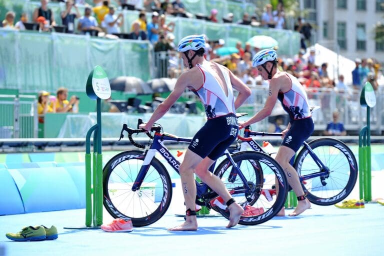 Das Bruderduell um den Olympiasieg geht in den finalen Akt