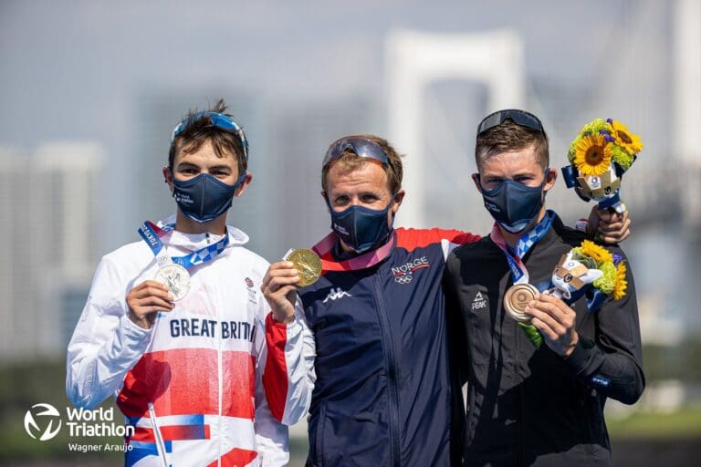 Das Podium: Alex Yee (GBR), Kristian Blummenfelt (NOR) und Hayden Wilde (NZL) (v.l.)