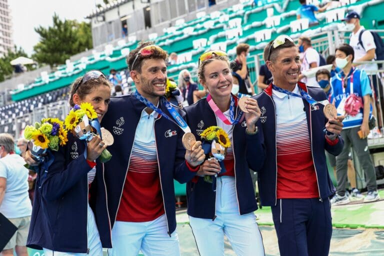 Bronze ging an Frankreich: Leonie Periault, Dorian Coninx, Cassandre Beaugrand und Vincent Luis (v.l.)