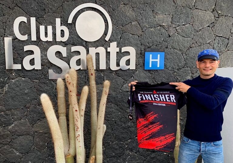 You are an Ironman: Sascha Möhrs mit Finisher-Shirt