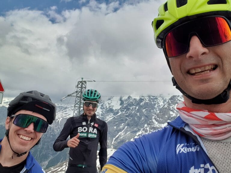 Selfie mit "Emu" Emanuel Buchmann auf dem Stilfser Joch