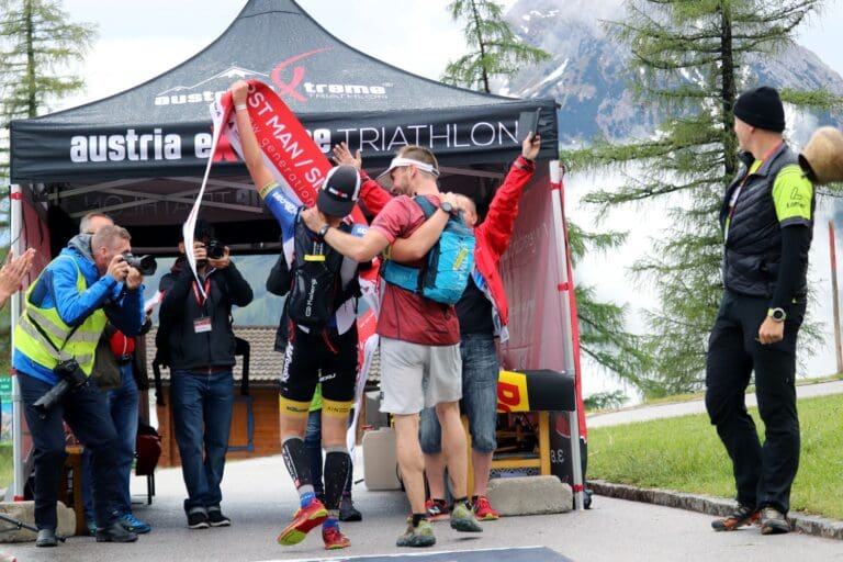 Am Dachstein siegt oder verliert man als Team