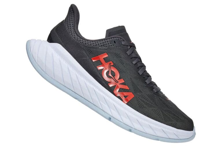 Hoka Carbon X 2 Herren in der Farbvariante Dark Shadow/Fiesta