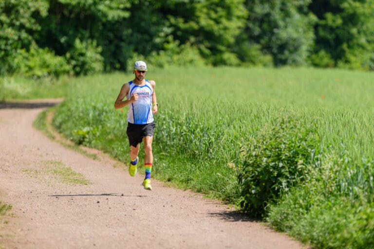 Stures Kilometer-Runterreißen gibt es bei Patrick Lange nicht ...