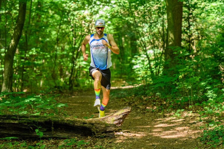 ... der einfach mal gerne raus in den Wald geht, um Spaß zu haben.  So wie zum Beginn des Triathlontrainings als Jugendlicher, ohne Pulsuhr und Fitness-Tracker