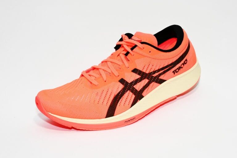 Asics Metaracer: 200,00 EUR