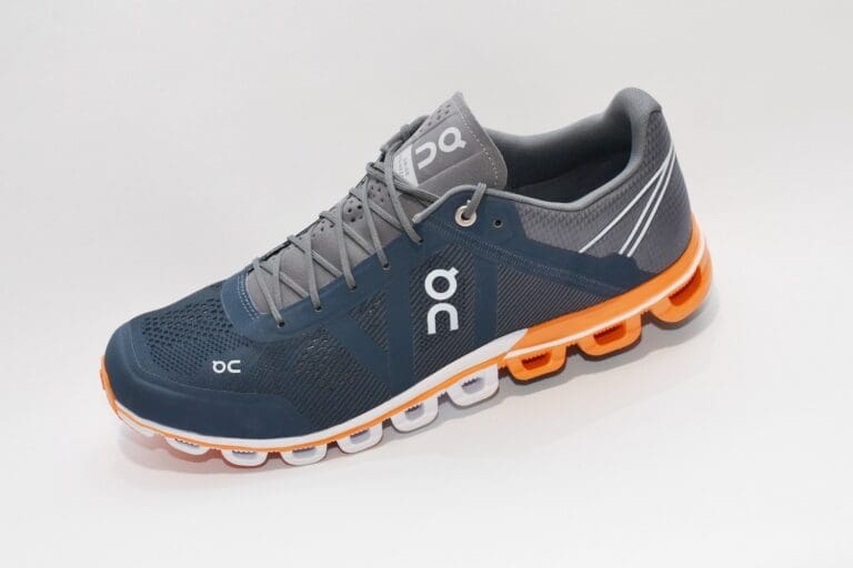 ON Cloudflow Men: 149,95 EUR